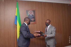 Cérémonie de signature de l’avenant 2 au contrat liant l’Etat gabonais et la société SETRAG